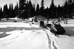 Kashetan Rich's camp of Christmas 1987. Photo courtesy Peter Armitage.