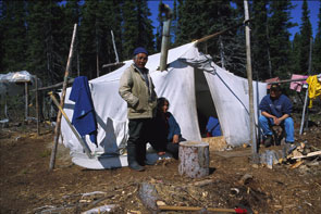 Mishen and Pinamen Jack and Pinip Nuna in front of the Jack tent at Shatshit. Photo courtesy Peter Armitage.